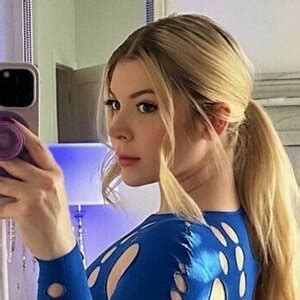 Other than this she has been listed with Spotify where right now she is having fewer listeners per month. . Lindsaycapuano nude